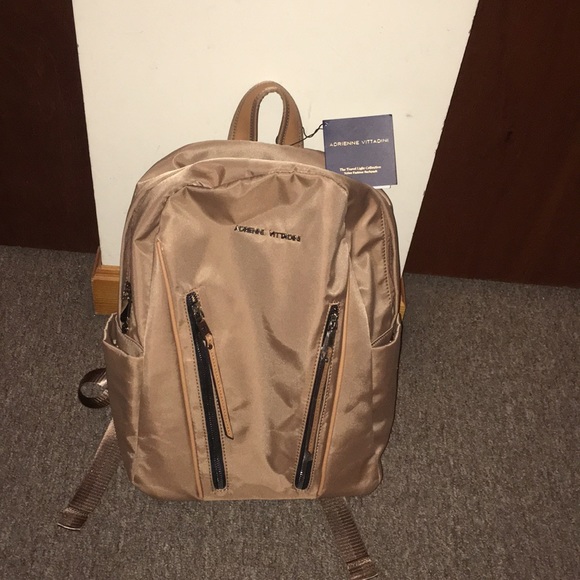 🔥NWT Adrienne Vittadini Nylon Fashion Backpack - Picture 6 of 8